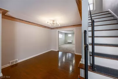 23211 Fernwood Drive, Beachwood, OH 44122 - Photo 6