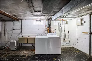 23211 Fernwood Dr, Beachwood, OH 44122 - Photo 38