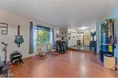 2319 Hunters Ridge, Boardman, OH 44512 - Photo 6