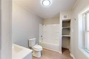 7815 Eve Ave, Loveland, OH 44102 - Photo 14