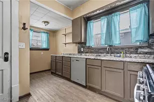 779 Kling St, Akron, OH 44311 - Photo 14