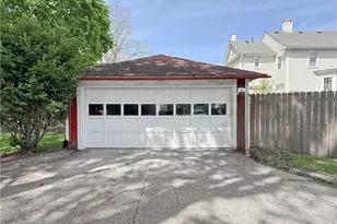 245 Highland Ave, Salem, OH 44460 - Photo 2