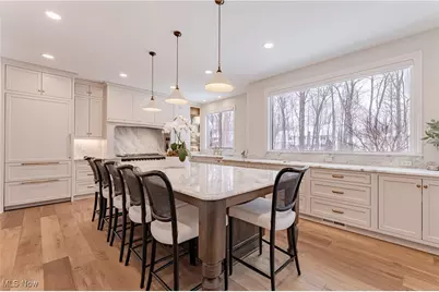 17421 Rambling Creek Trail, Chagrin Falls, OH 44023 - Photo 14