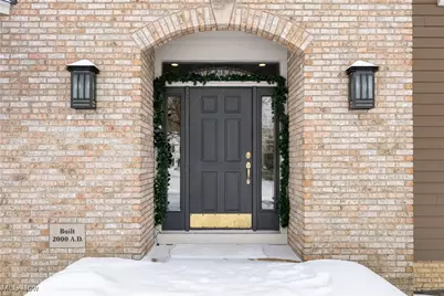 17421 Rambling Creek Trail, Chagrin Falls, OH 44023 - Photo 4