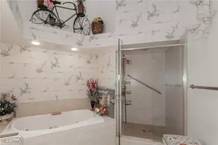 26 Haskell Dr, Bratenahl, OH 44108 - Photo 22