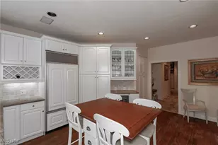 26 Haskell Dr, Bratenahl, OH 44108 - Photo 16