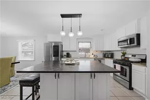 762 Summit Cir SE, North Canton, OH 44720 - Photo 12