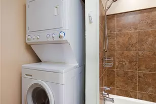 851 Cleveland Ave, Orrville, OH 44667 - Photo 16