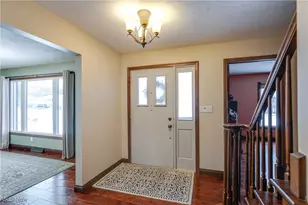 1353 Berkshire Rd, Stow, OH 44224 - Photo 4