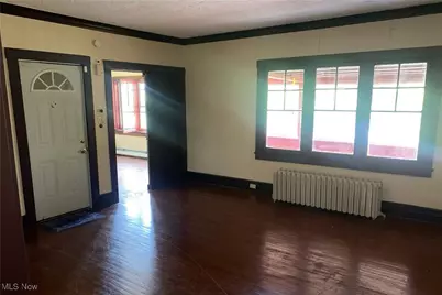 280 Fairgreen Avenue #3, Youngstown, OH 44504 - Photo 4