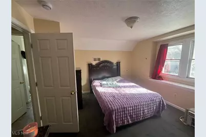 7704 Brinsmade Avenue, Loveland, OH 44102 - Photo 28