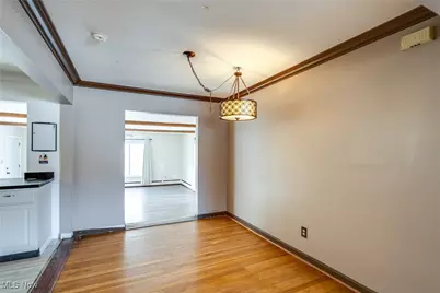 398 Crestview Avenue, Akron, OH 44320 - Photo 8