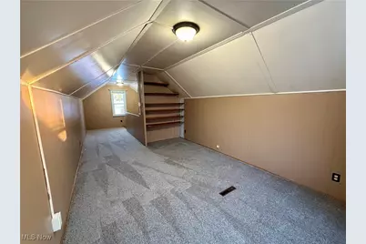 912 E Archwood Avenue, Akron, OH 44306 - Photo 12