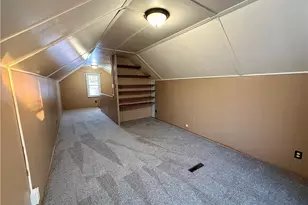 912 E Archwood Ave, Akron, OH 44306 - Photo 12