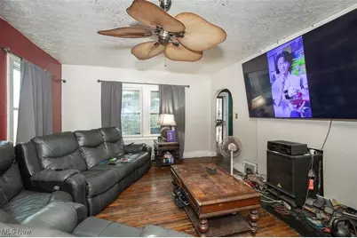 13407 Third Avenue, East Cleveland, OH 44112 - Photo 12