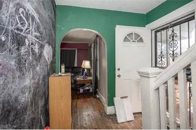 13407 Third Avenue, East Cleveland, OH 44112 - Photo 10