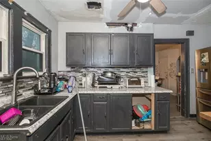13407 3rd Ave, East Cleveland, OH 44112 - Photo 16