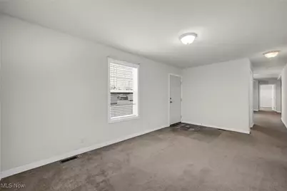 348 Robin Drive, Elyria, OH 44035 - Photo 24