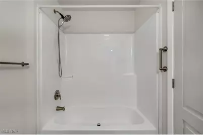 348 Robin Drive, Elyria, OH 44035 - Photo 38