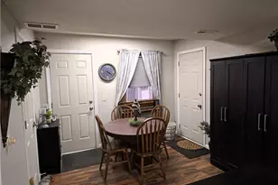 9155 Linden Cir, Windham, OH 44288 - Photo 10