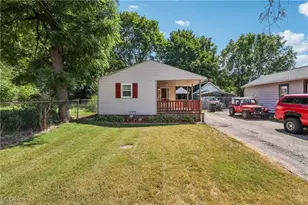 1254 Welsh Ave, Akron, OH 44314 - Photo 1