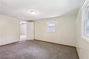 1254 Welsh Ave, Akron, OH 44314 - Photo 4