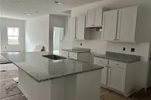 5076 Shepherds Gln, Willoughby, OH 44094 - Photo 2