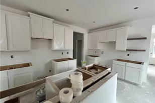 5079 Shepherds Gln, Willoughby, OH 44094 - Photo 4