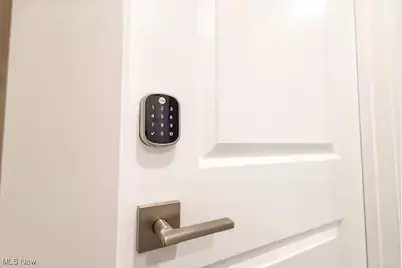 2164 E 87th Street, Loveland, OH 44106 - Photo 8