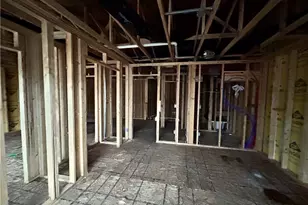 5082 Shepherds Gln, Willoughby, OH 44094 - Photo 8