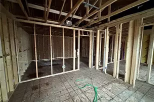 5082 Shepherds Gln, Willoughby, OH 44094 - Photo 10