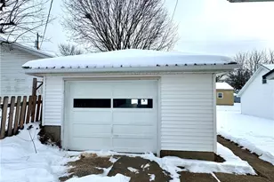 1407 Elm St, Coshocton, OH 43812 - Photo 16