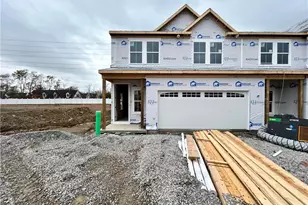 5084 Shepherds Gln, Willoughby, OH 44094 - Photo 2