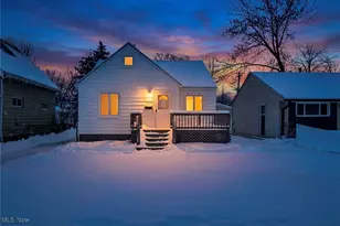 4349 W 132nd St, Loveland, OH 44135 - Photo 2