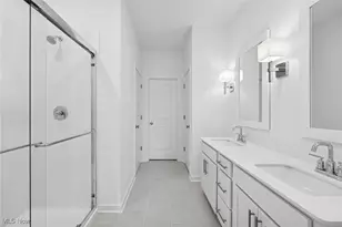 5085 Shepherds Gln, Willoughby, OH 44094 - Photo 12