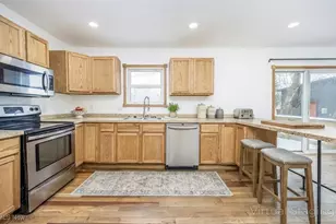 395 Main St, Waterford, OH 45786 - Photo 16