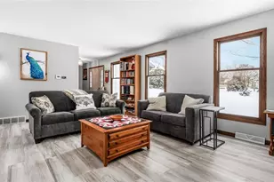 3830 Michael Ln, Zanesville, OH 43701 - Photo 10