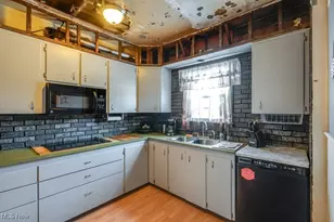 870 Parkway Blvd, Alliance, OH 44601 - Photo 12