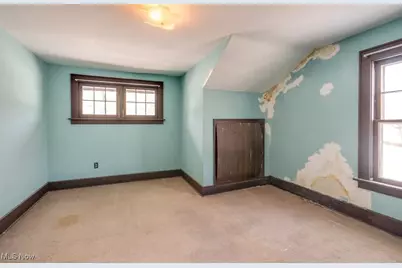 870 Parkway Boulevard, Alliance, OH 44601 - Photo 18