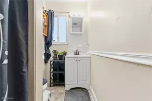 4011 Crest Dr, Loveland, OH 44109 - Photo 22