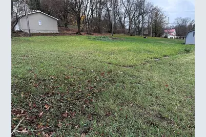 708 S 7th Street, Cambridge, OH 43725 - Photo 2