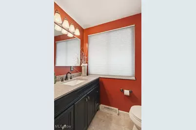 307 Washington Drive, Northfield, OH 44067 - Photo 18