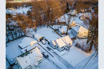 147 Woolf Avenue, Akron, OH 44312 - Photo 38