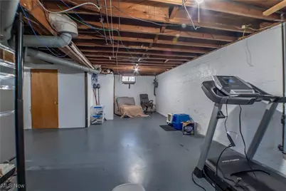 147 Woolf Avenue, Akron, OH 44312 - Photo 36