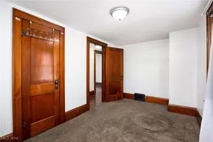 241 24th St NW, Barberton, OH 44203 - Photo 16