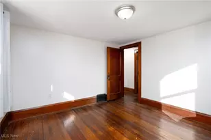 241 24th St NW, Barberton, OH 44203 - Photo 14