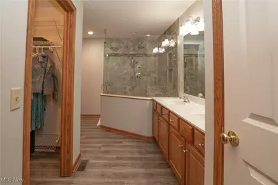 9042 Canal Place NW, Massillon, OH 44647 - Photo 28