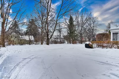 23575 Shelburne Road, Huber Heights, OH 44122 - Photo 40