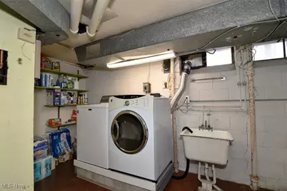 23575 Shelburne Road, Huber Heights, OH 44122 - Photo 38