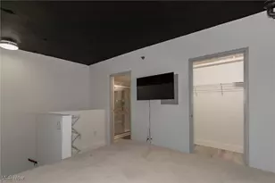 1133 W 9th St, Loveland, OH 44113 - Photo 16